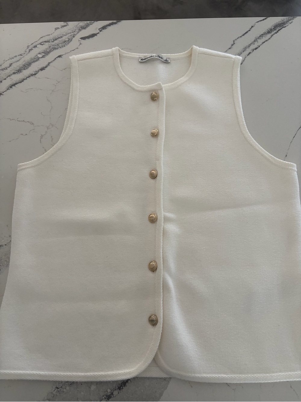 Abercrombie & Fitch Cream Sleeveless Button-Front Knit top